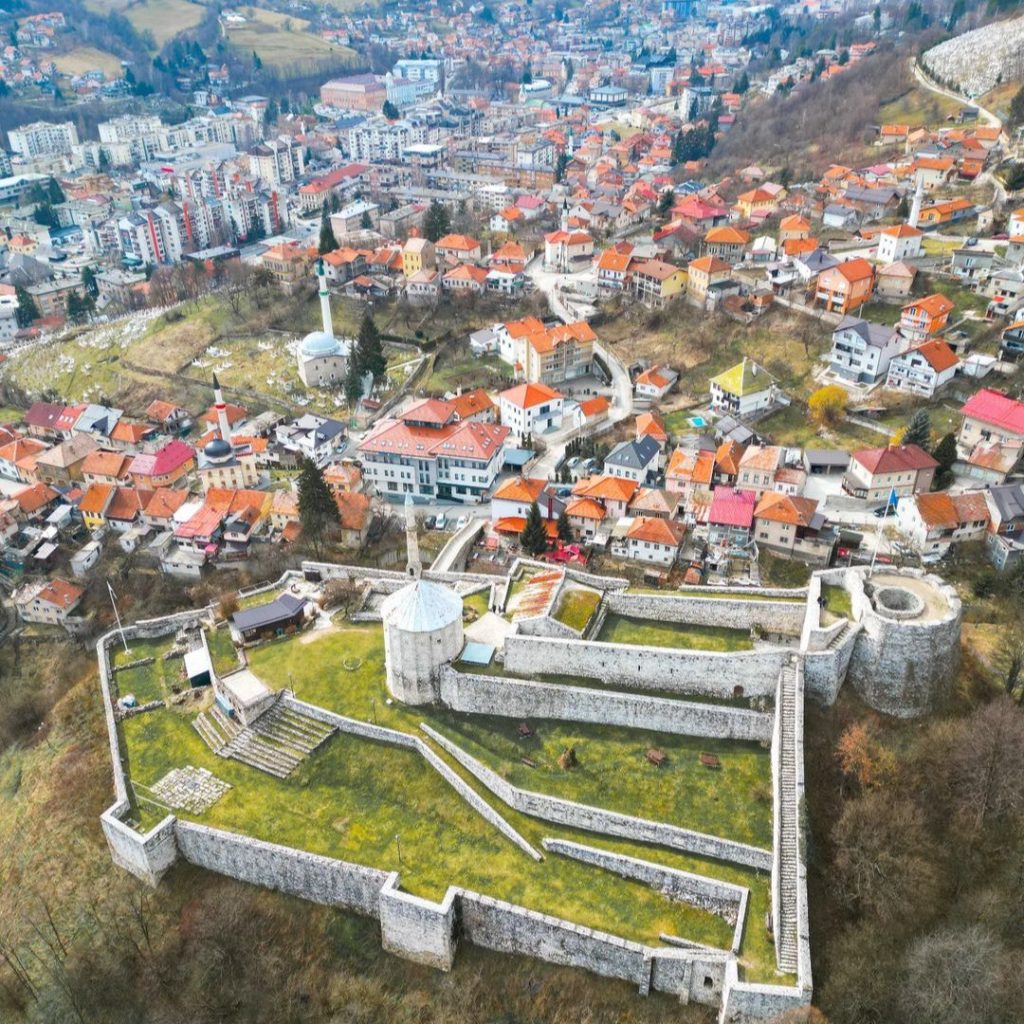 Travnik Bosnia Herzegovina مدينة ترافنيك أشهر الاماكن السياحية في البوسنة