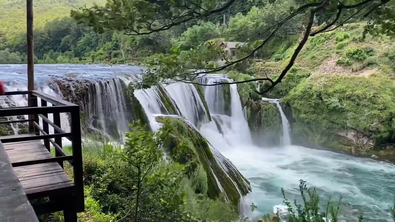 شلالات شترباتشكي بوك: