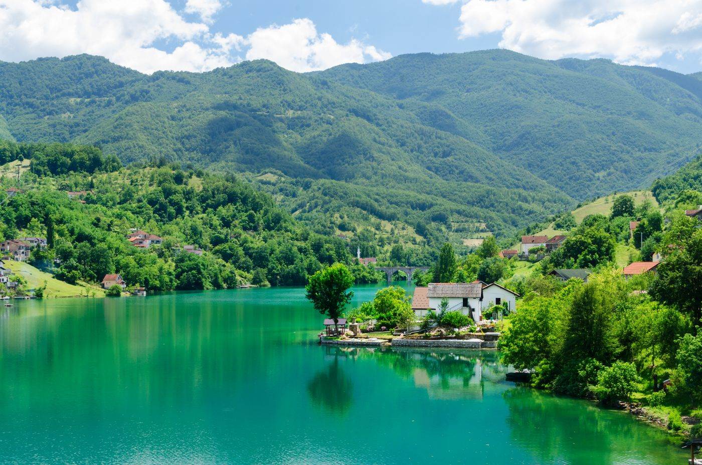 البوسنة يابلانيتسا