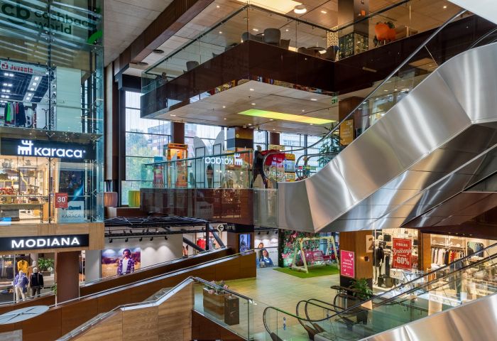 aria mall sarajevoo جدول سياحي البوسنة 14 يوم